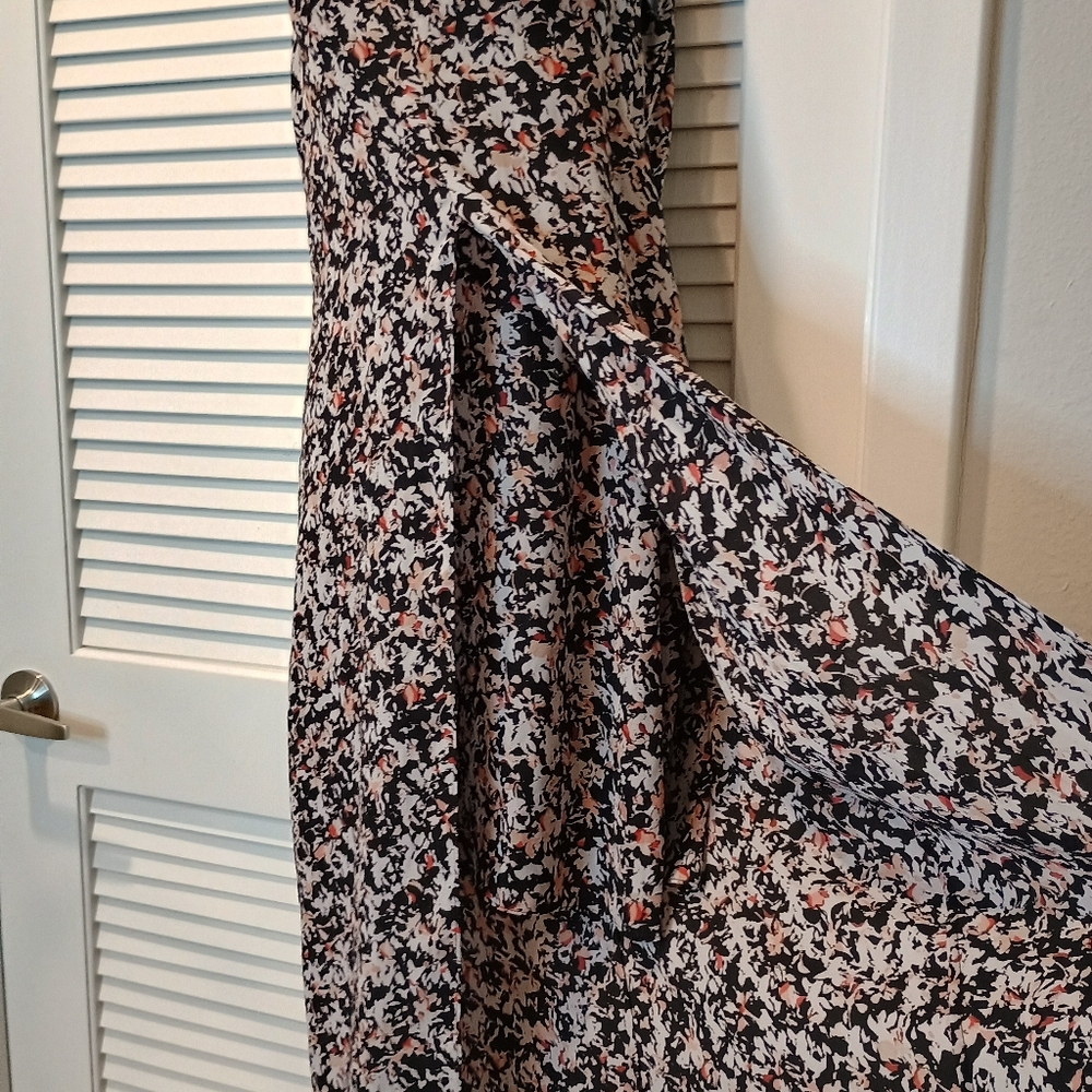 White House Black Market Floral Maxi and Mini Dress - Black and Pink Size 6 - Picture 2 of 11